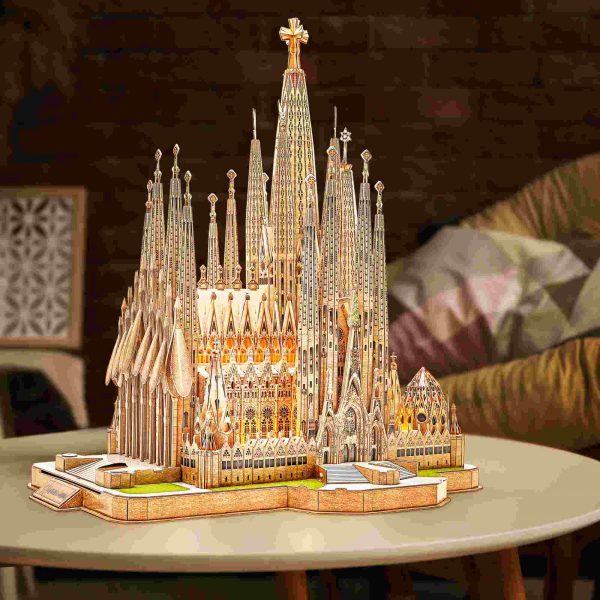 CUBICFUN SAGRADA FAMÍLIA (696PCS) - Image 2