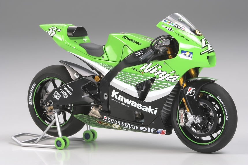 TAMIYA KAWASAKI NINJA ZX-RR - Image 2