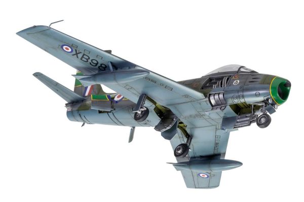 AIRFIX CANADAIR SABRE F.4 - Image 8