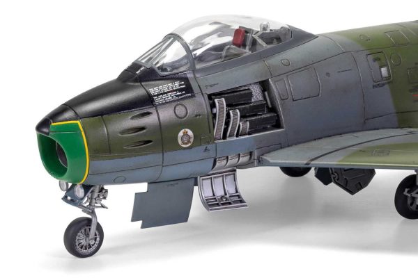 AIRFIX CANADAIR SABRE F.4 - Image 9