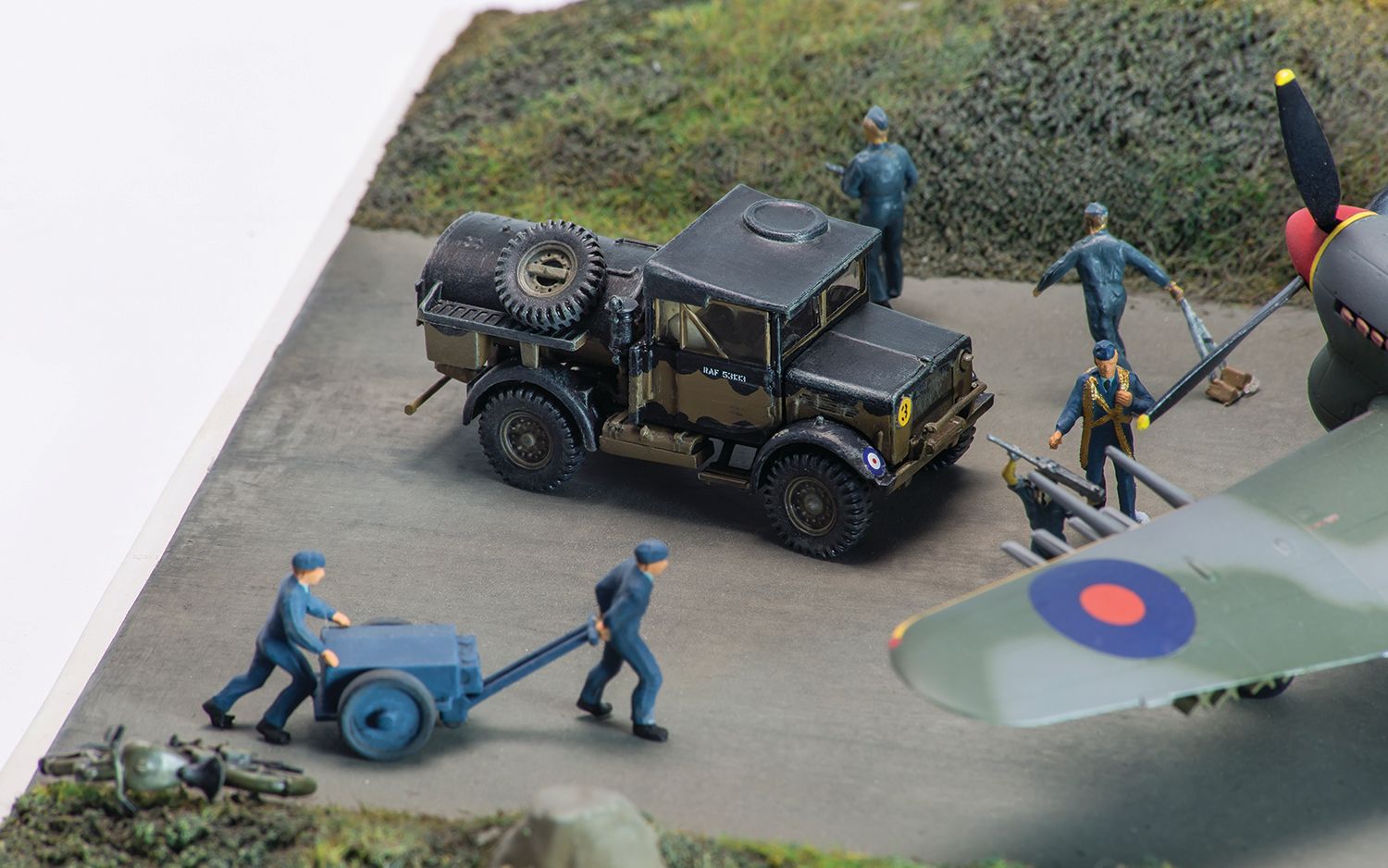AIRFIX 75th ANNIVERSARY D-DAY AIR ASSAULT GIFT SET - Image 4
