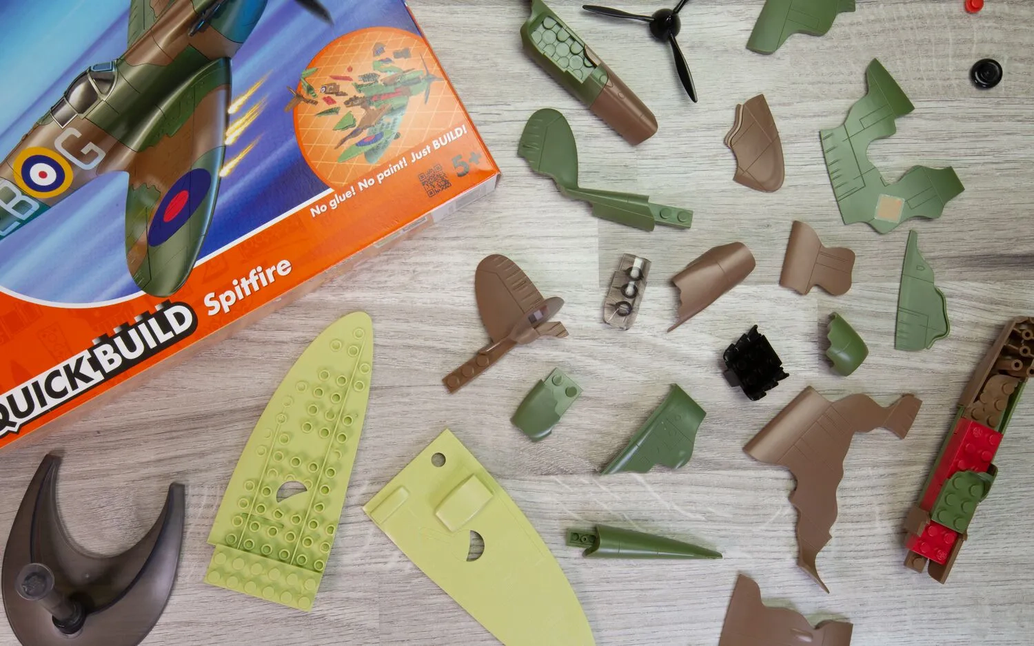 AIRFIX QUICKBUILD SPITFIRE - Image 5