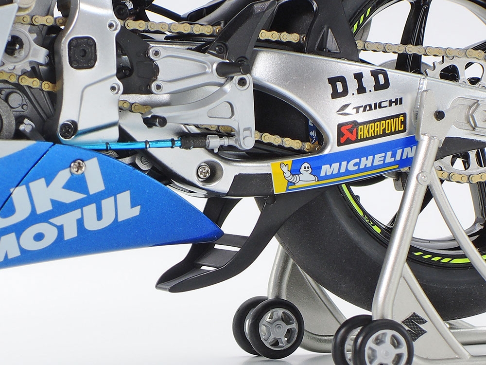 TAMIYA TEAM SUZUKI ECSTAR GSX-RR '20 - Image 9