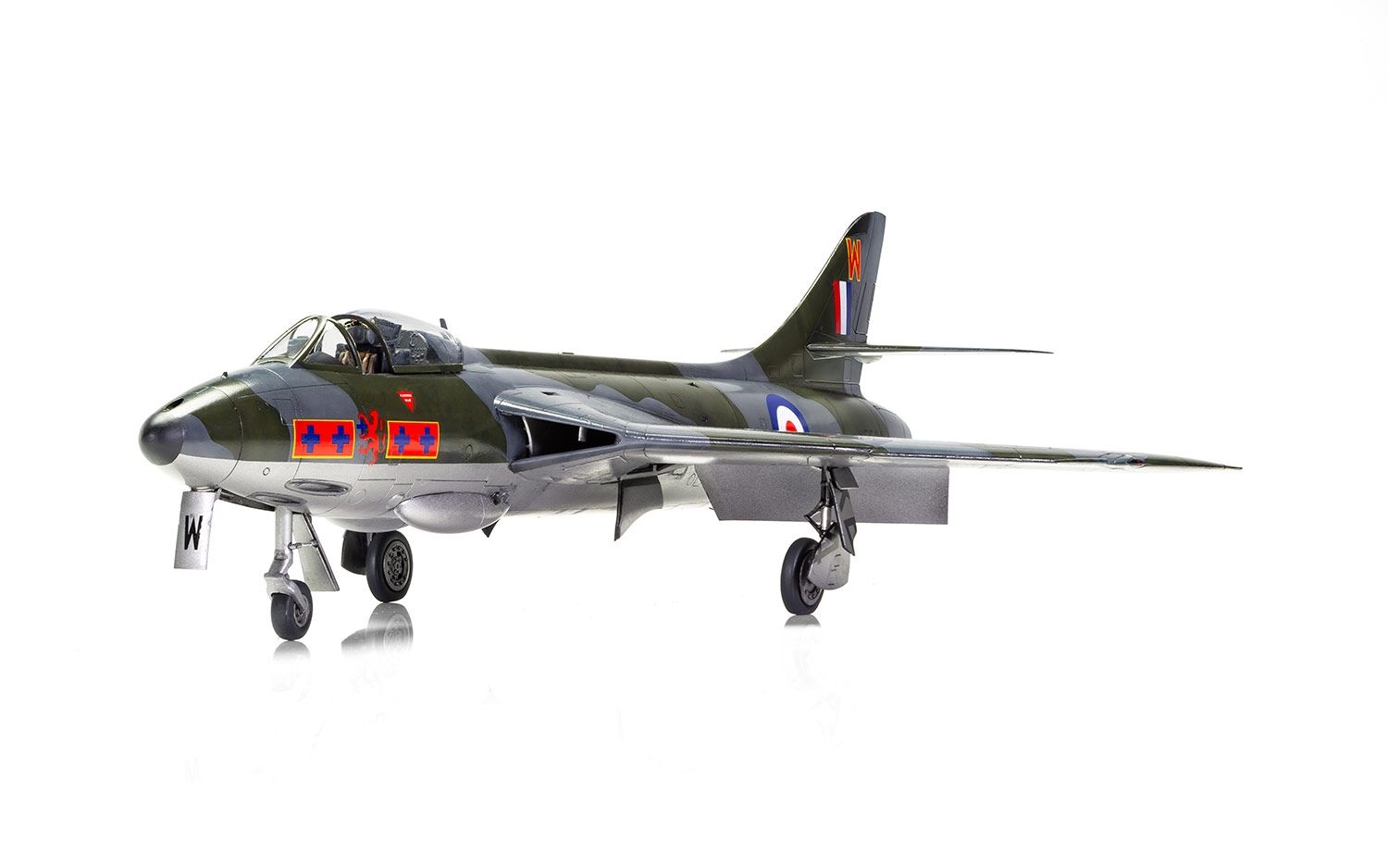 AIRFIX HAWKER HUNTER F.6 - Image 4