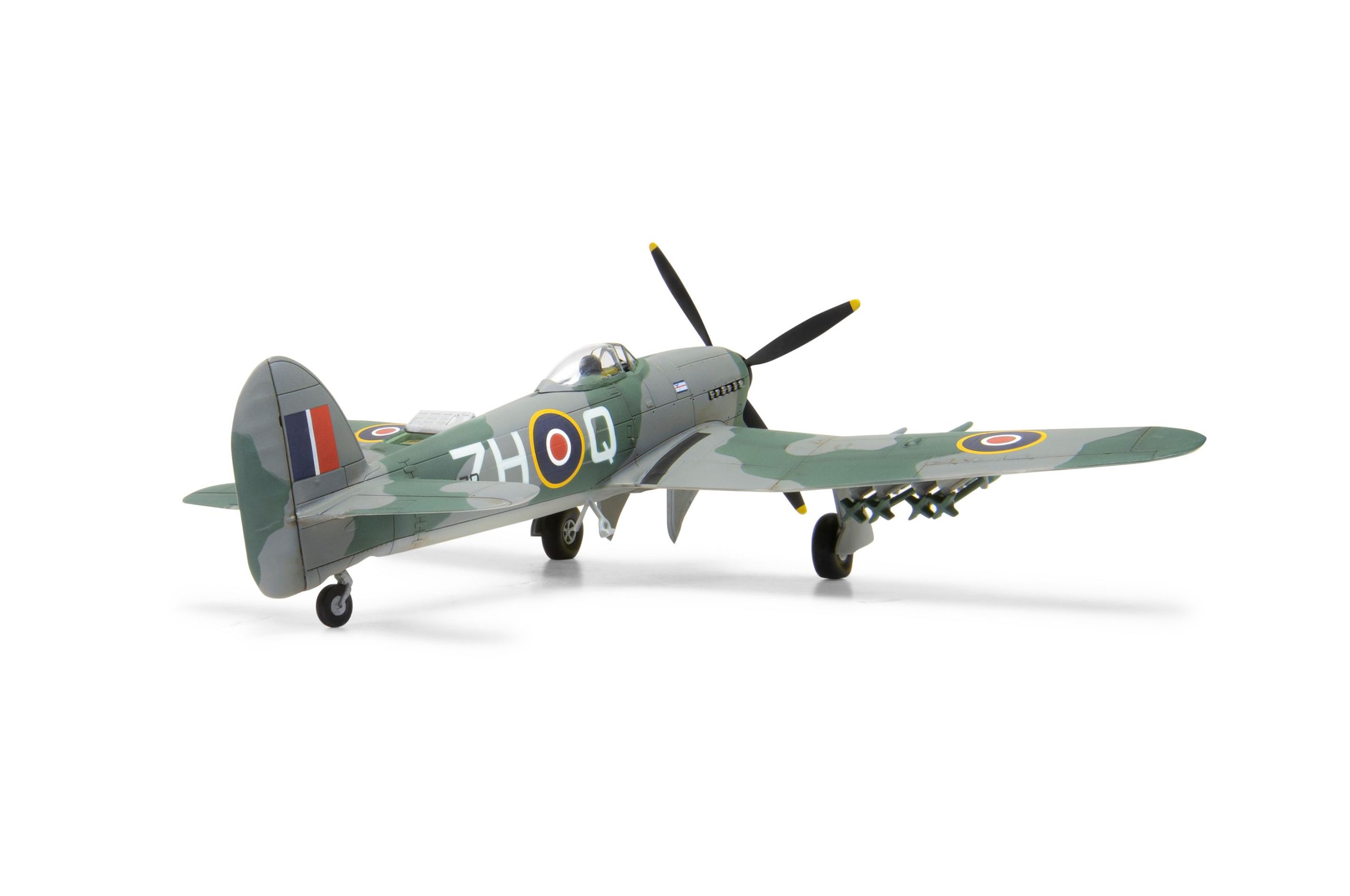 AIRFIX HAWKER TYPHOON IB HANGING GIFT SET - Image 3