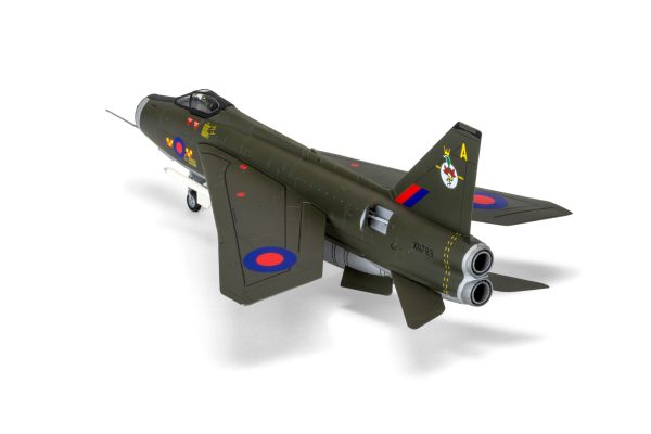 AIRFIX ENGLISH ELECTRIC LIGHTNING F.2A HANGING GIFT SET - Image 3