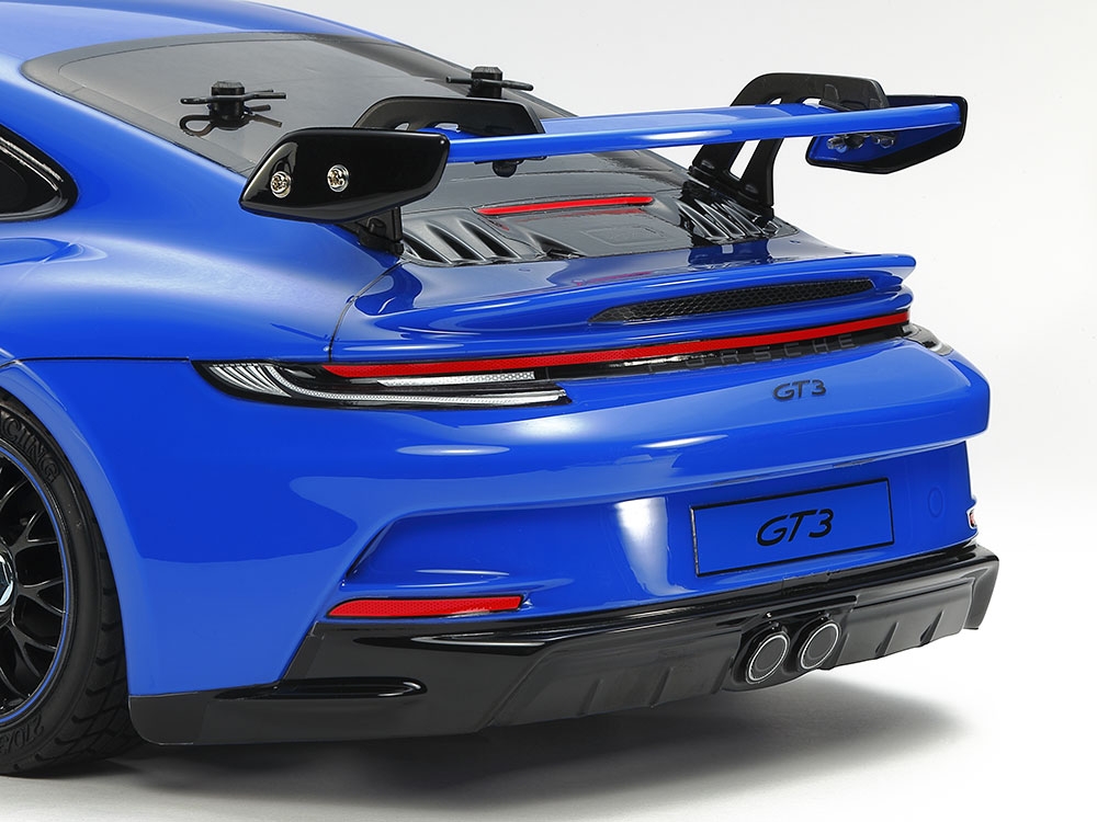 TAMIYA TT-02 PORSCHE 911 GT3 (992) WITH PAINTED BODY - Image 6