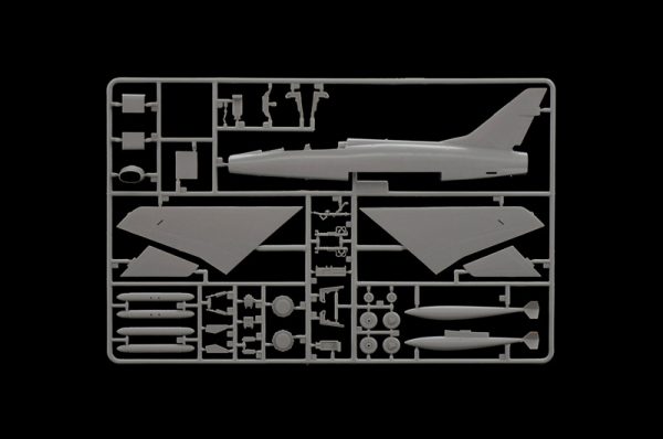 ITALERI F-100F SUPER SABRE - Image 10