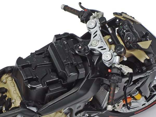 TAMIYA DUCATI SUPERLEGGERA V4 - Image 11