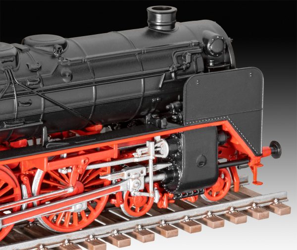 REVELL EXPRESS TRAIN LOCOMOTIVE BR 02 & TENDER 2'2'T30 - Image 3