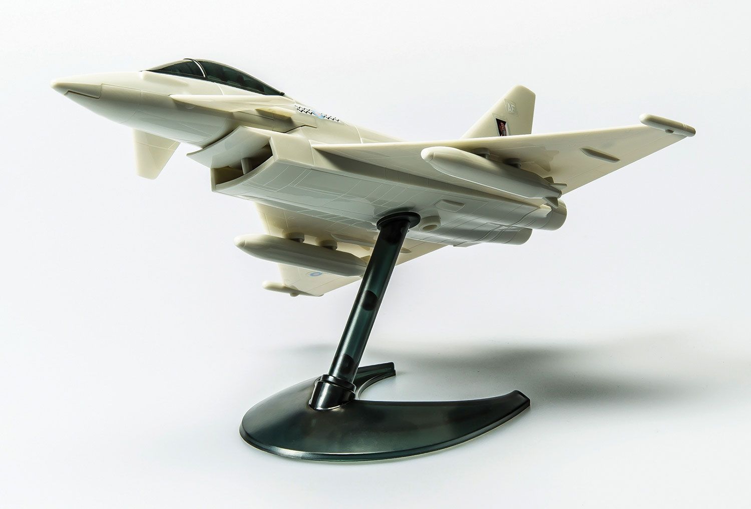 AIRFIX QUICKBUILD TYPHOON - Image 8