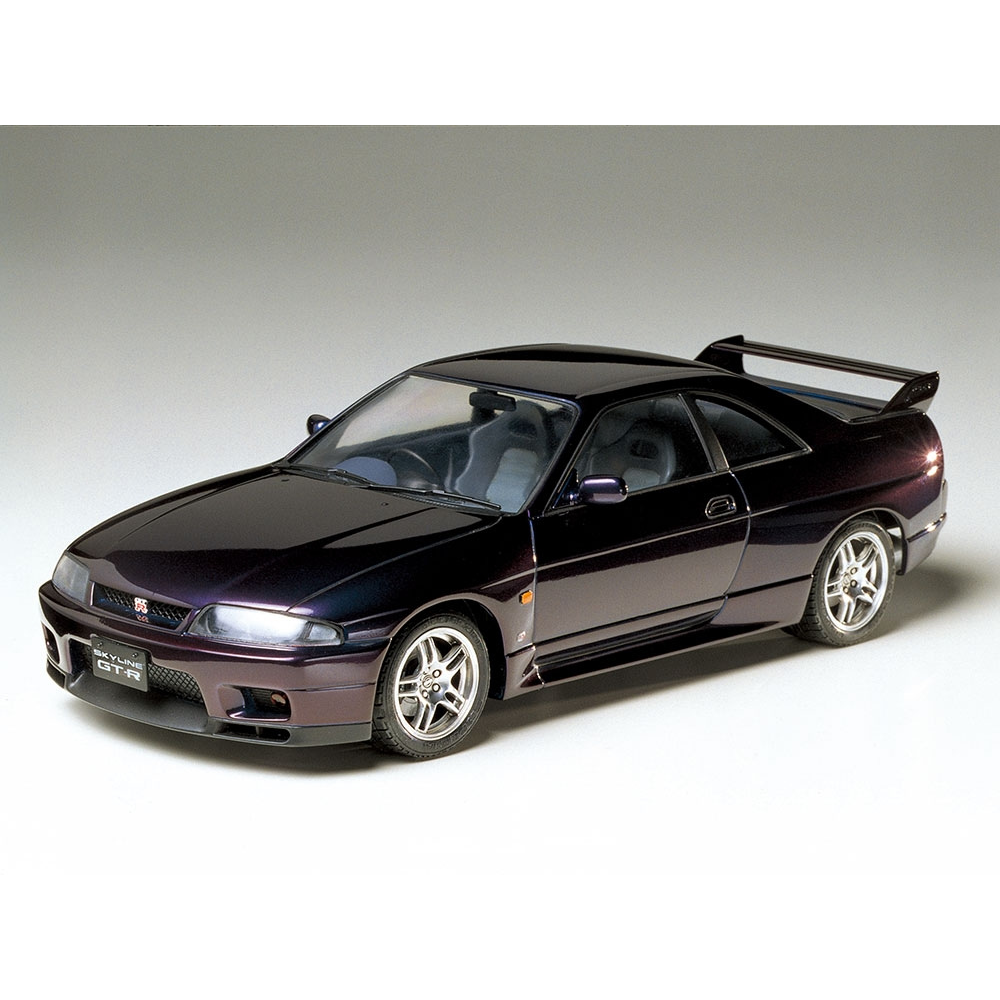 TAMIYA NISSAN SKYLINE GT-R V-SPEC