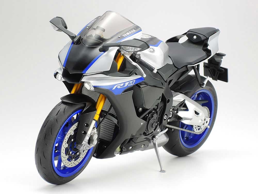 TAMIYA YAMAHA YZF-R1M