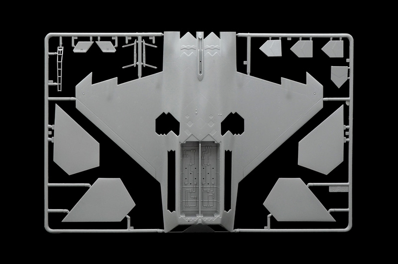 ITALERI F/A-22 RAPTOR - Image 5