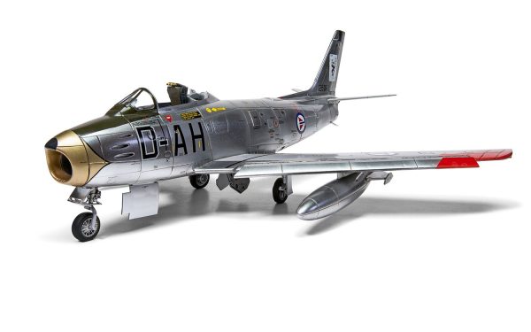 AIRFIX NORTH AMERICAN F-86F-40 SABRE - Image 3