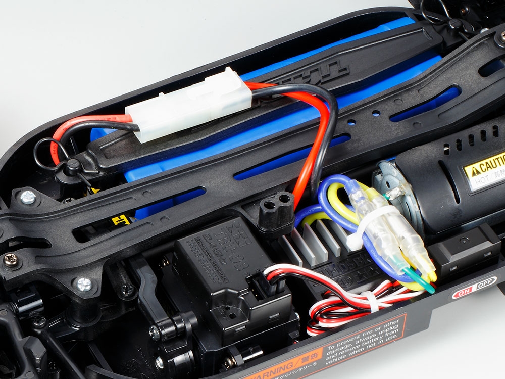 TAMIYA TT-01E TANKPOOL24 MERCEDES ACTROS - Image 12