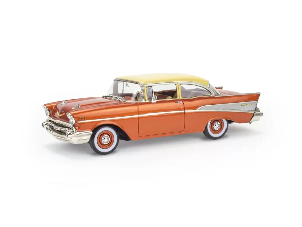 REVELL 1957 CHEVROLET BEL AIR - Image 2