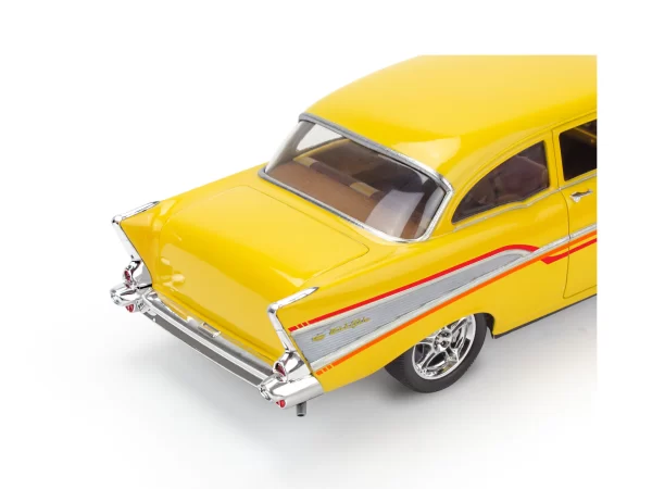 REVELL 1957 CHEVROLET BEL AIR - Image 5