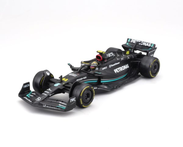 BBURAGO 1/43 MERCEDES AMG F1 W14 E PERFORMANCE #44 LEWIS HAMILTON (COLLECTOR'S HARD CASE) - Image 9