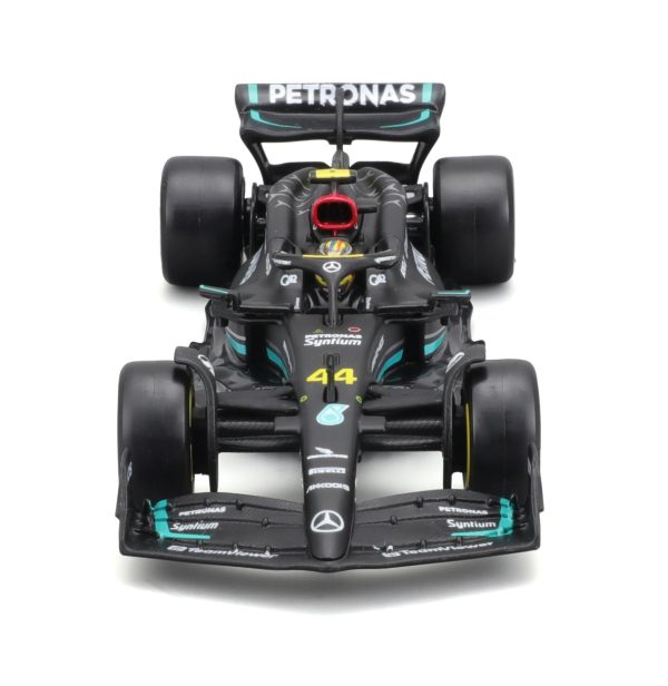 BBURAGO 1/43 MERCEDES AMG F1 W14 E PERFORMANCE #44 LEWIS HAMILTON (COLLECTOR'S HARD CASE) - Image 6