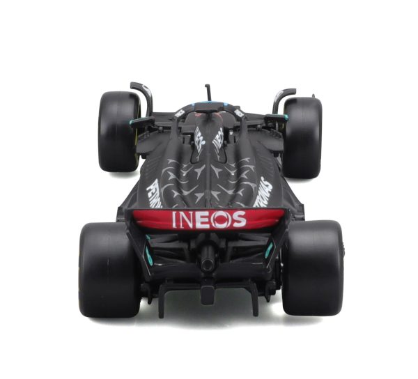 BBURAGO 1/43 MERCEDES AMG F1 W14 E PERFORMANCE #63 GEORGE RUSSELL (COLLECTOR'S HARD CASE) - Image 11