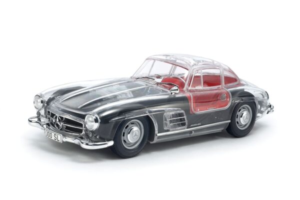 TAMIYA MERCEDES-BENZ 300 SL FULL-VIEW