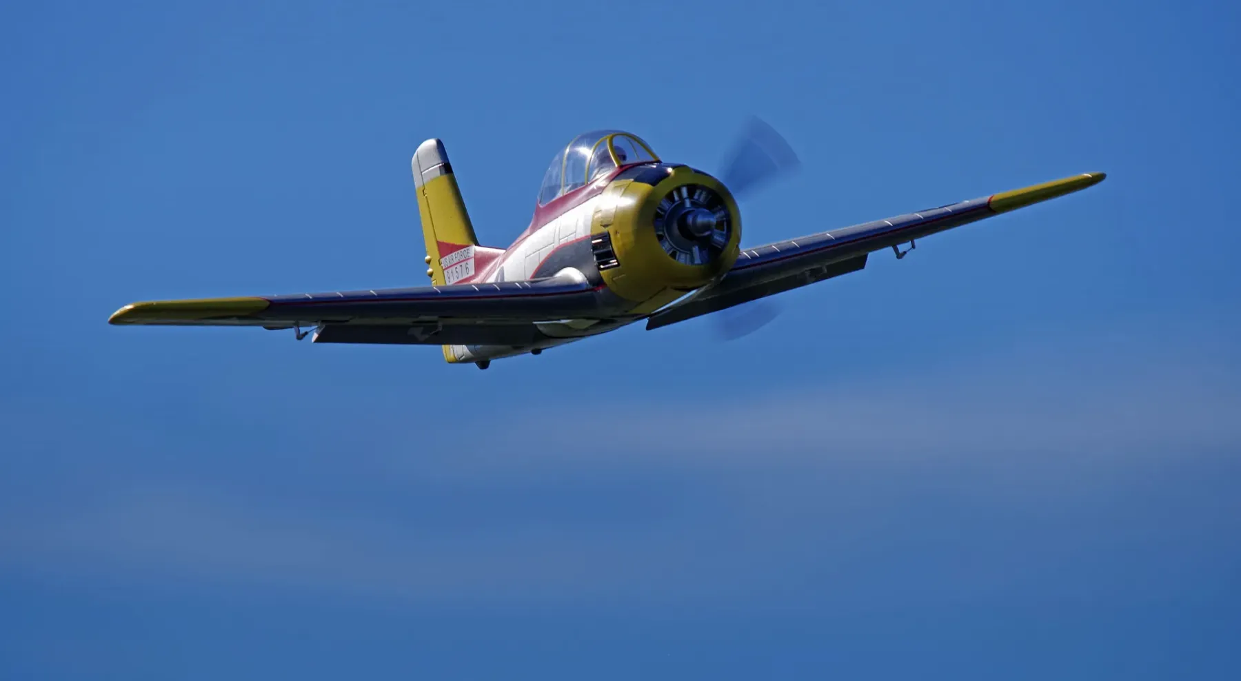 ARROWS HOBBY T-28 TROJAN 1100MM PNP - Image 6