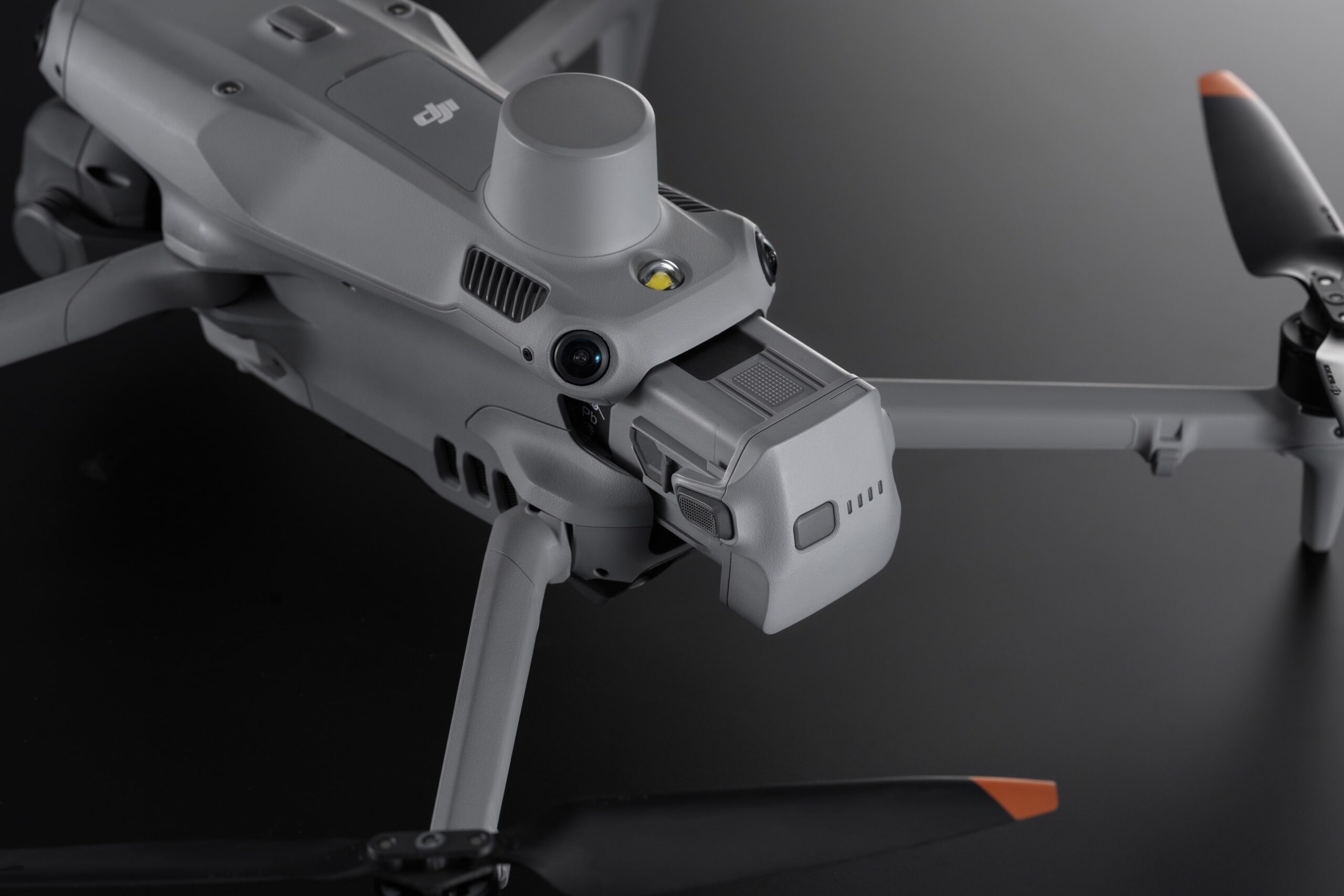 DJI MATRICE 4 SERIES BATTERY (PRICE ON REQUEST) - Image 2