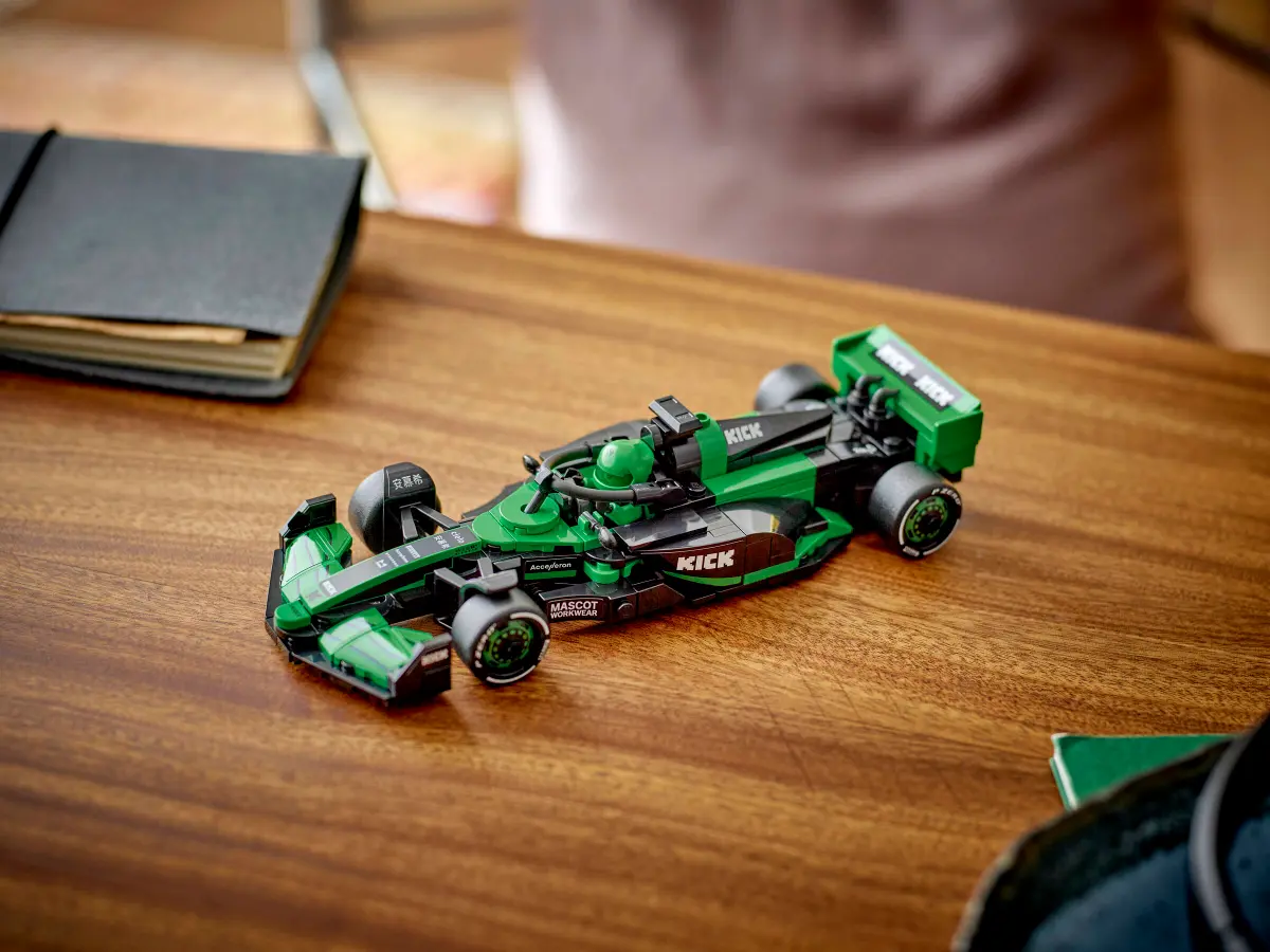 LEGO SPEED CHAMPIONS KICK SAUBER C44 - Image 9