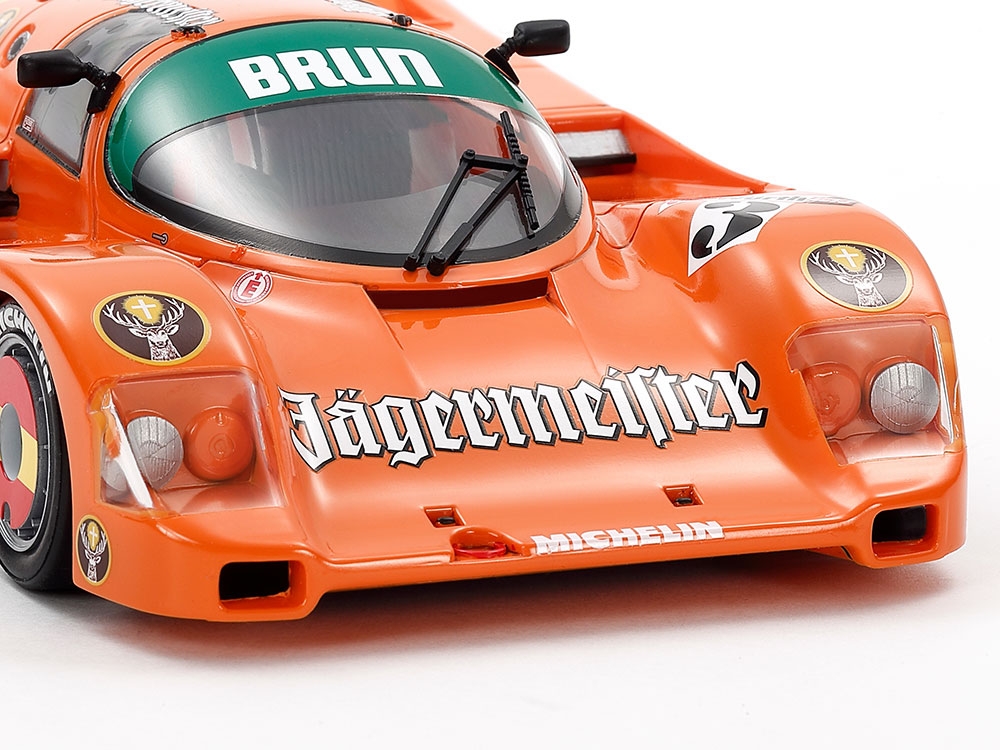 TAMIYA PORSCHE 962C JÄGERMEISTER - Image 4