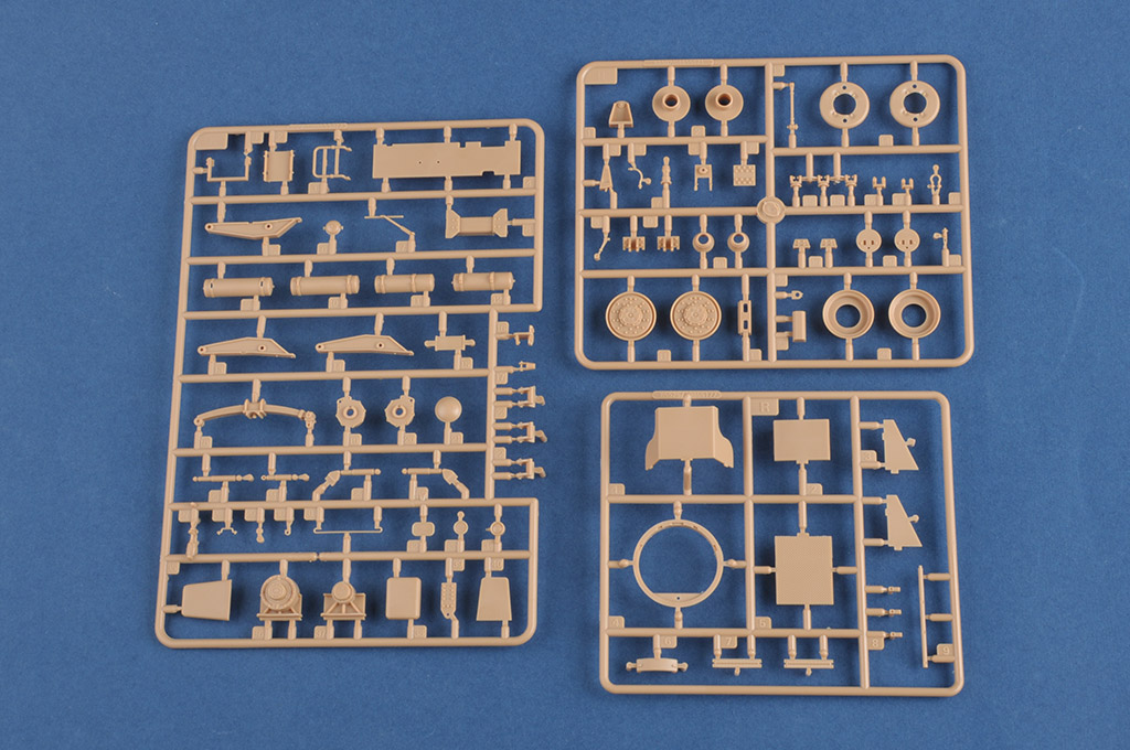HOBBY BOSS M1070 GUN TRUCK - Image 25