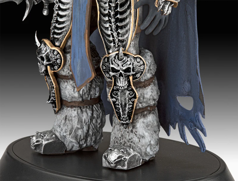 REVELL GIFT SET THE LICH KING: WORLD OF WARCRAFT - Image 3