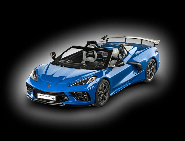 REVELL CORVETTE C8 CONVERTIBLE - Image 4